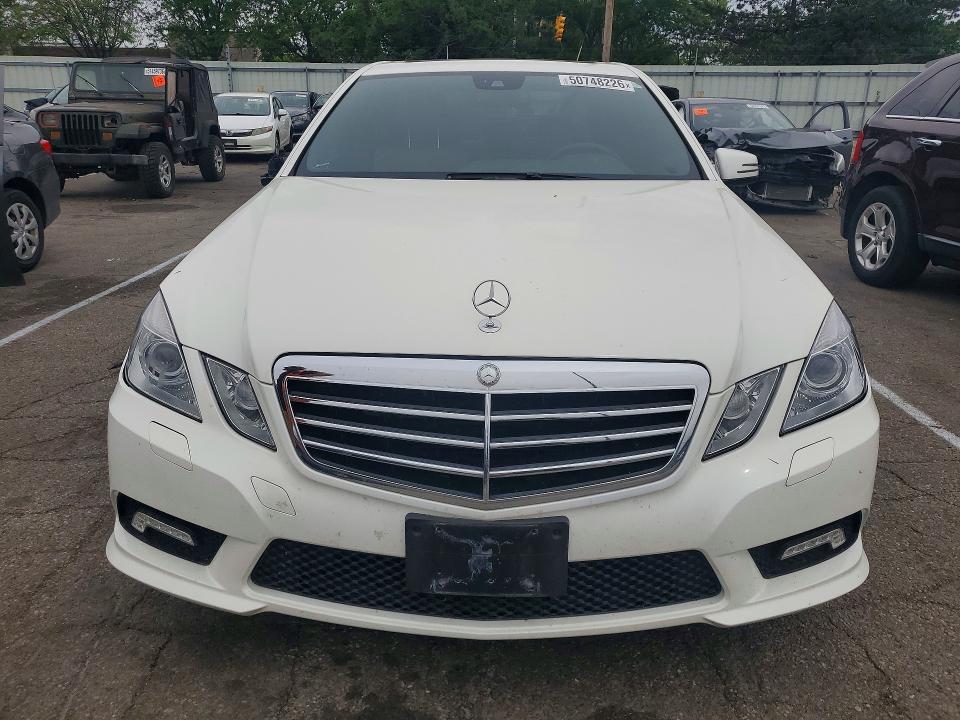 2011 Mercedes-benz E მანქანა იყიდება აუქციონზე, vin: WDDHF9AB5BA386651, აუქციონის ნომერი: 50748226