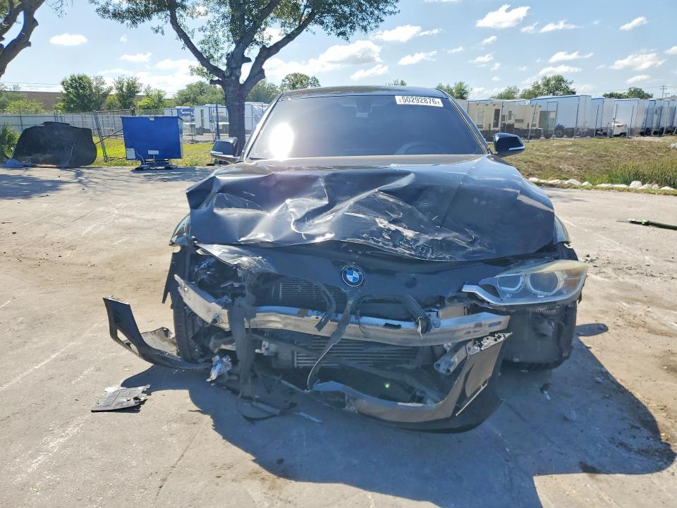 50292876 :رقم المزاد ، WBA3B1G57FNT03364 vin ، 2015 Bmw 320 مزاد بيع
