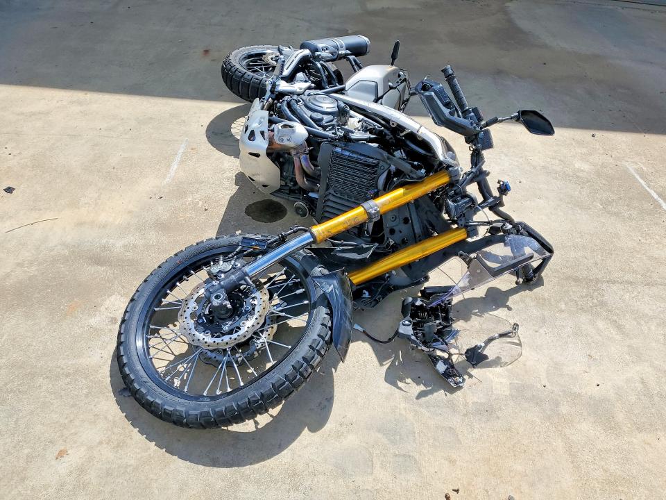 51993176 :رقم المزاد ، JYADM17E2SA002502 vin ، 2025 Yamaha Xtz690 مزاد بيع