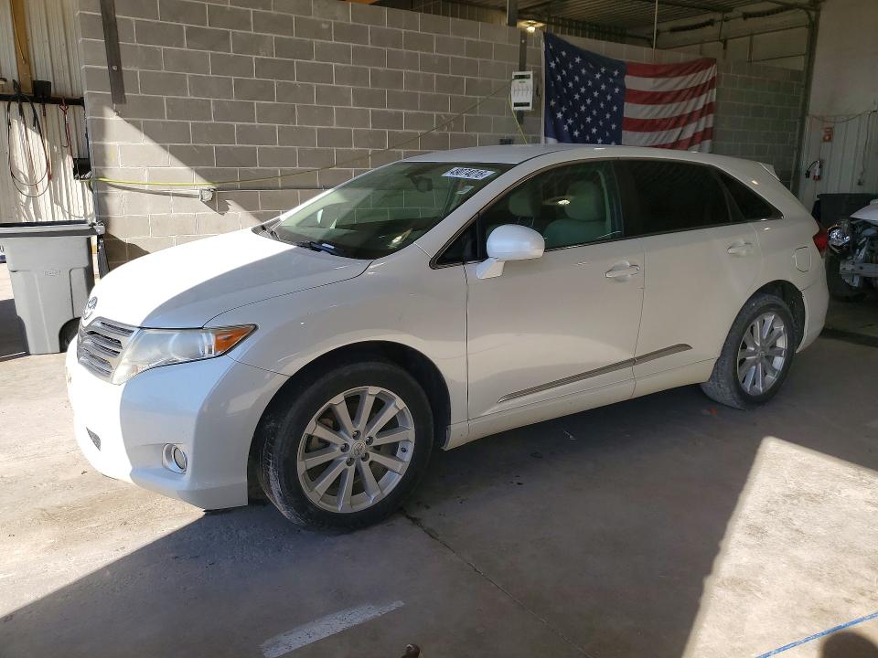 49074016 :رقم المزاد ، 4T3ZA3BBXBU052125 vin ، 2011 Toyota Venza مزاد بيع