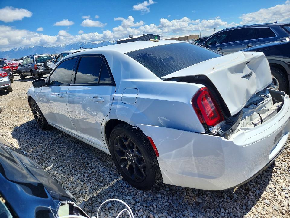2019 Chrysler 300 მანქანა იყიდება აუქციონზე, vin: 2C3CCAGG3KH517471, აუქციონის ნომერი: 49810146