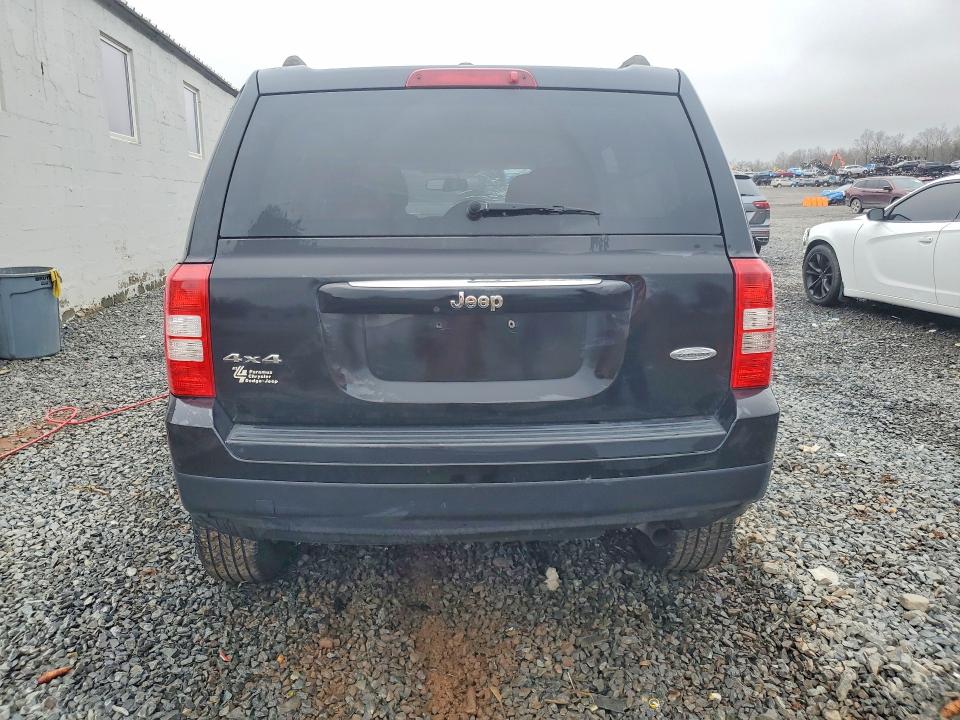48607276 :رقم المزاد ، 1C4NJRFB9GD581100 vin ، 2016 Jeep Patriot مزاد بيع