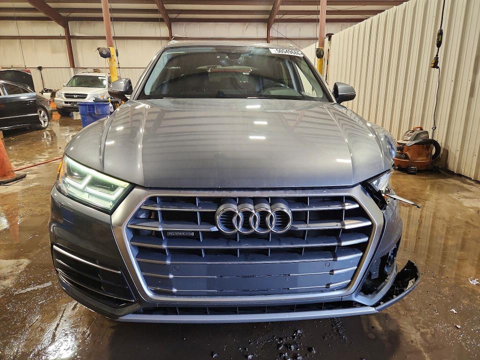 50549686 :رقم المزاد ، WA1BNAFY1J2016737 vin ، 2018 Audi Q5 مزاد بيع