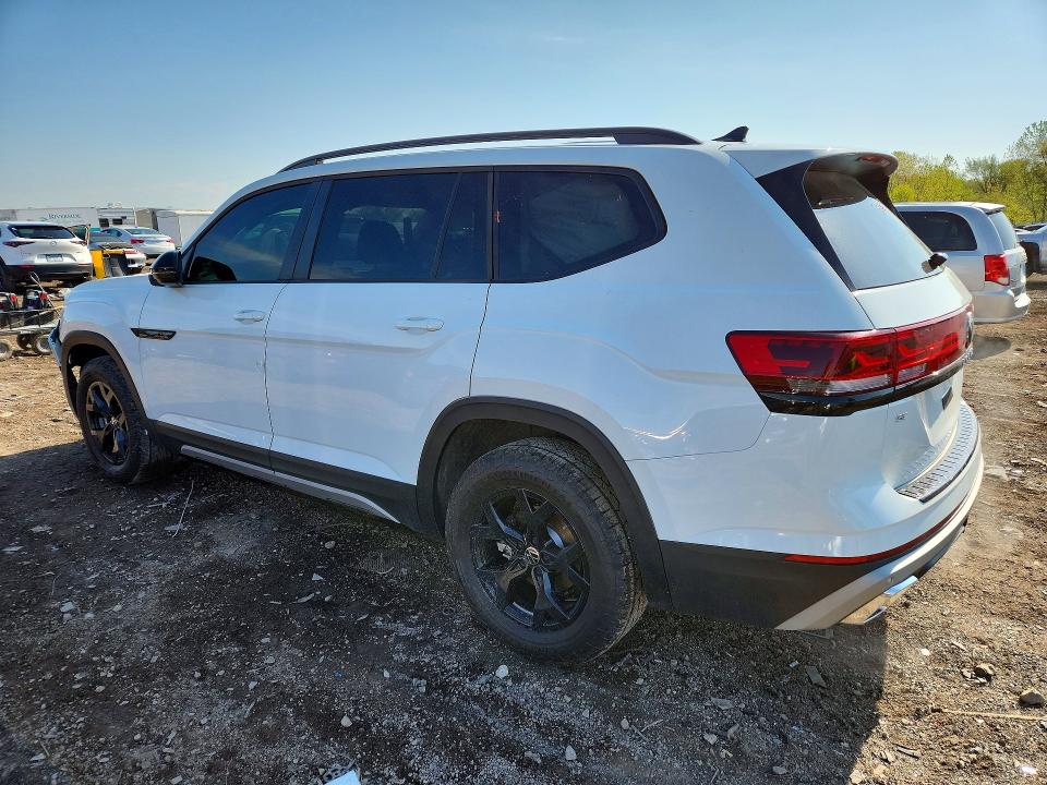 51884406 :رقم المزاد ، 1V2CR2CA0SC557378 vin ، 2025 Volkswagen Atlas مزاد بيع