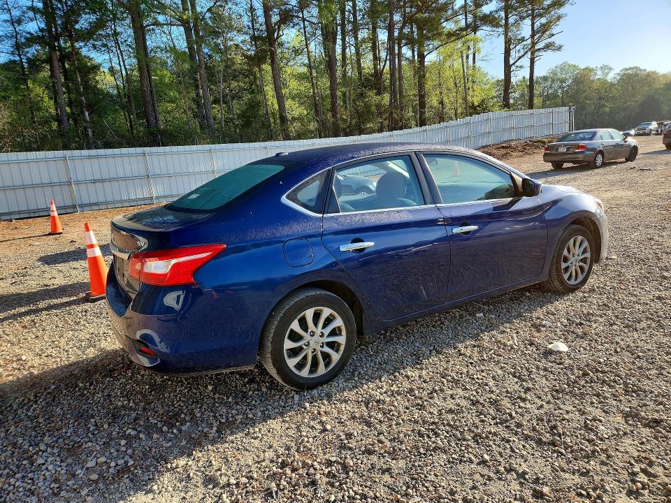 49407656 :رقم المزاد ، 3N1AB7AP8KY435900 vin ، 2019 Nissan Sentra مزاد بيع