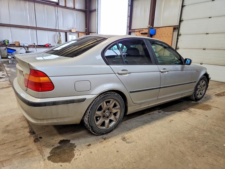 Продажа на аукционе авто 2002 Bmw 320, vin: WBAEV13452KL20236, номер лота: 47969156