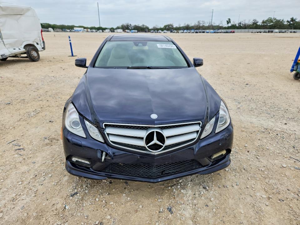 2011 Mercedes-benz E მანქანა იყიდება აუქციონზე, vin: WDDKJ7CB5BF070627, აუქციონის ნომერი: 50140496