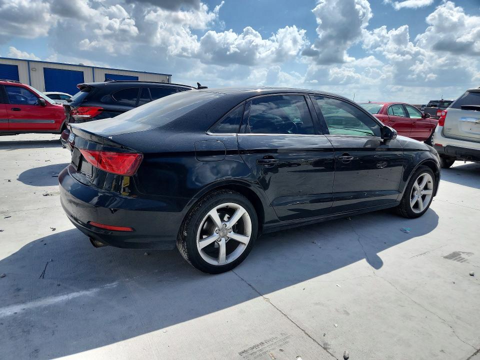 Продажа на аукционе авто 2016 Audi A3, vin: WAUB8GFF2G1020998, номер лота: 49620396