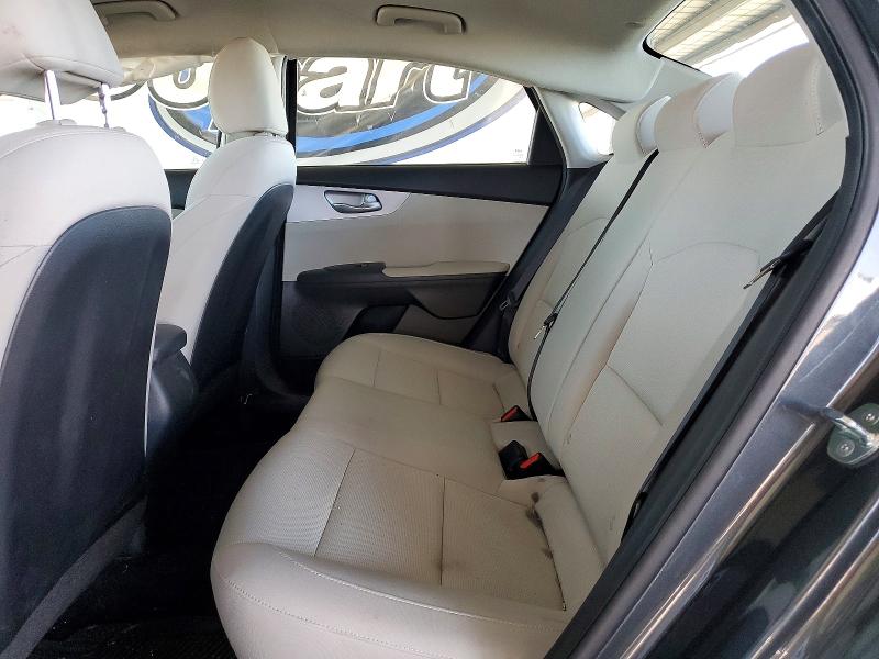 49674916 :رقم المزاد ، 3KPF24ADXPE678544 vin ، 2023 Kia Forte مزاد بيع