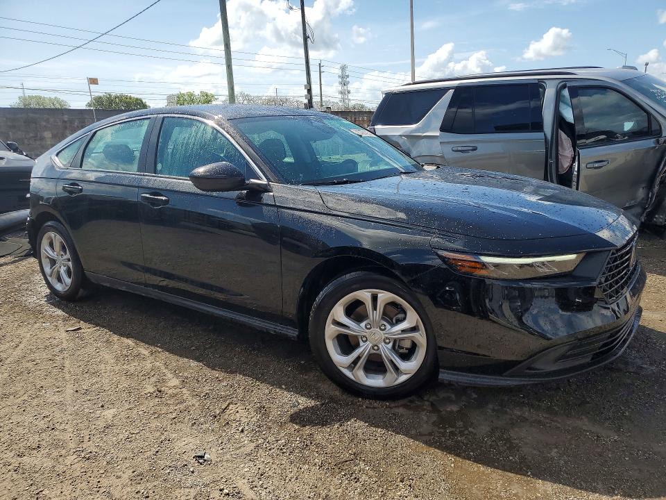 50913946 :رقم المزاد ، 1HGCY1F25SA085985 vin ، 2025 Honda Accord مزاد بيع