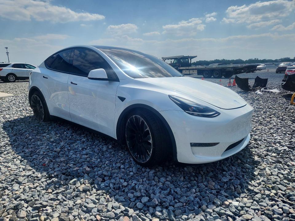 2022 Tesla Model Y მანქანა იყიდება აუქციონზე, vin: 7SAYGDEF2NF452501, აუქციონის ნომერი: 49664956