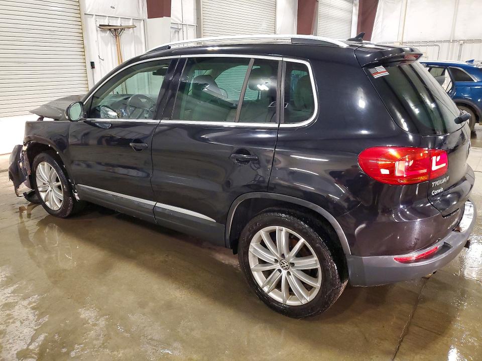 49736096 :رقم المزاد ، WVGBV7AX8CW545777 vin ، 2012 Volkswagen Tiguan مزاد بيع
