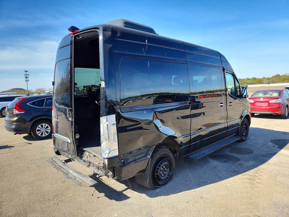 51451626 :رقم المزاد ، WDZPF0ED6KT012387 vin ، 2019 Mercedes-benz Sprinter مزاد بيع
