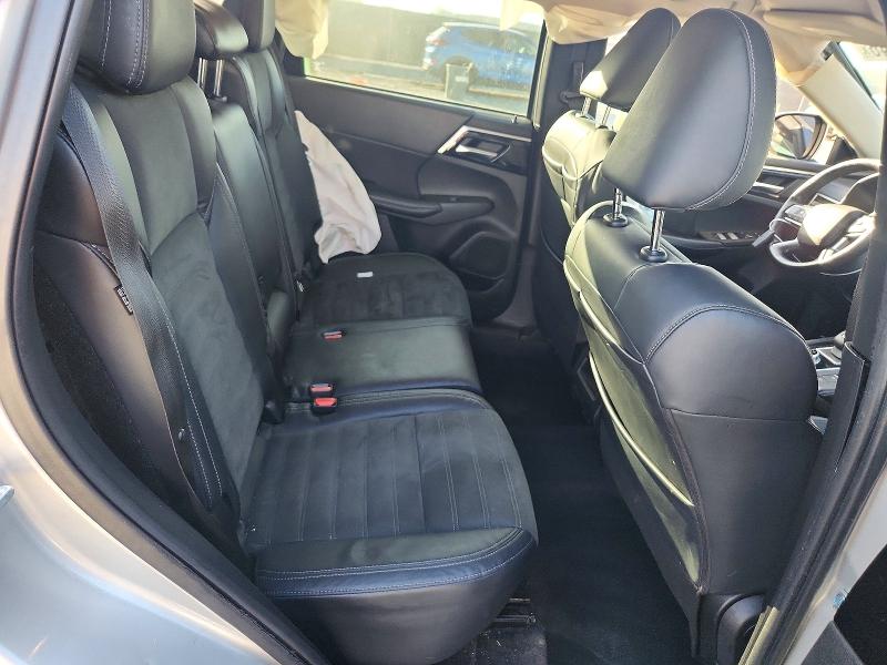 Продаж на аукціоні авто 2022 Mitsubishi Outlander, vin: JA4J3UA88NZ022140, номер лоту: 50250446