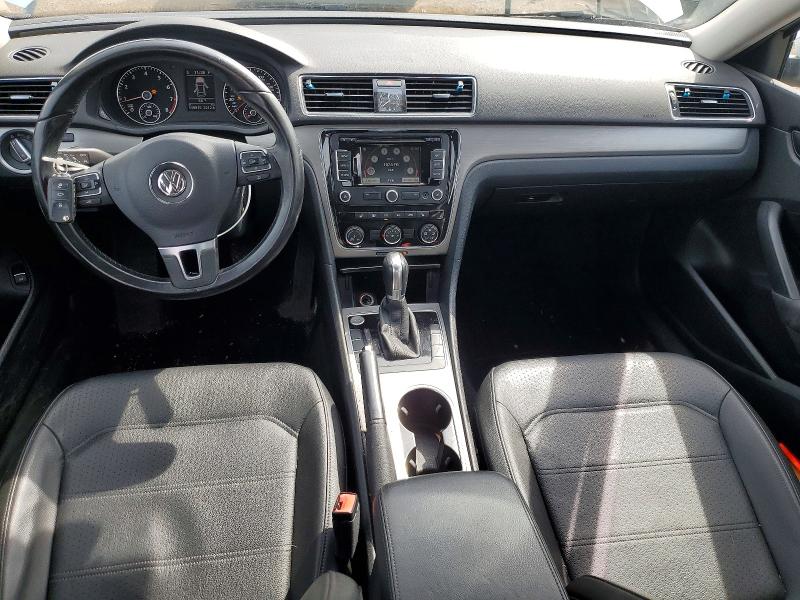 48074216 :رقم المزاد ، 1VWBH7A35EC003692 vin ، 2014 Volkswagen Passat مزاد بيع