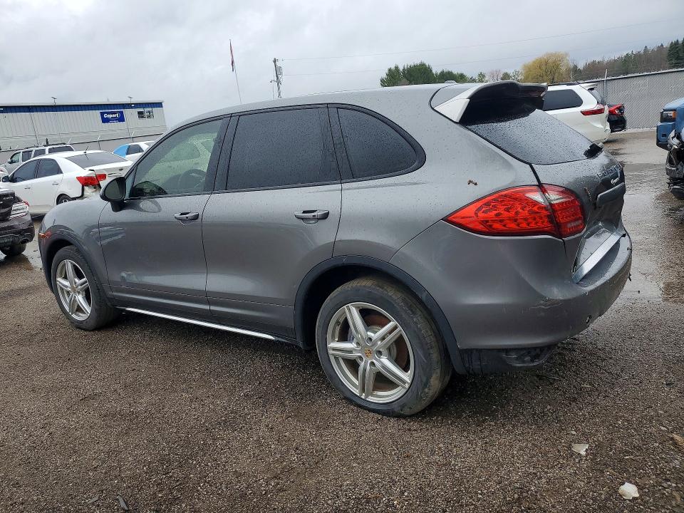 47027996 :رقم المزاد ، WP1AA2A25ELA90344 vin ، 2014 Porsche Cayenne مزاد بيع