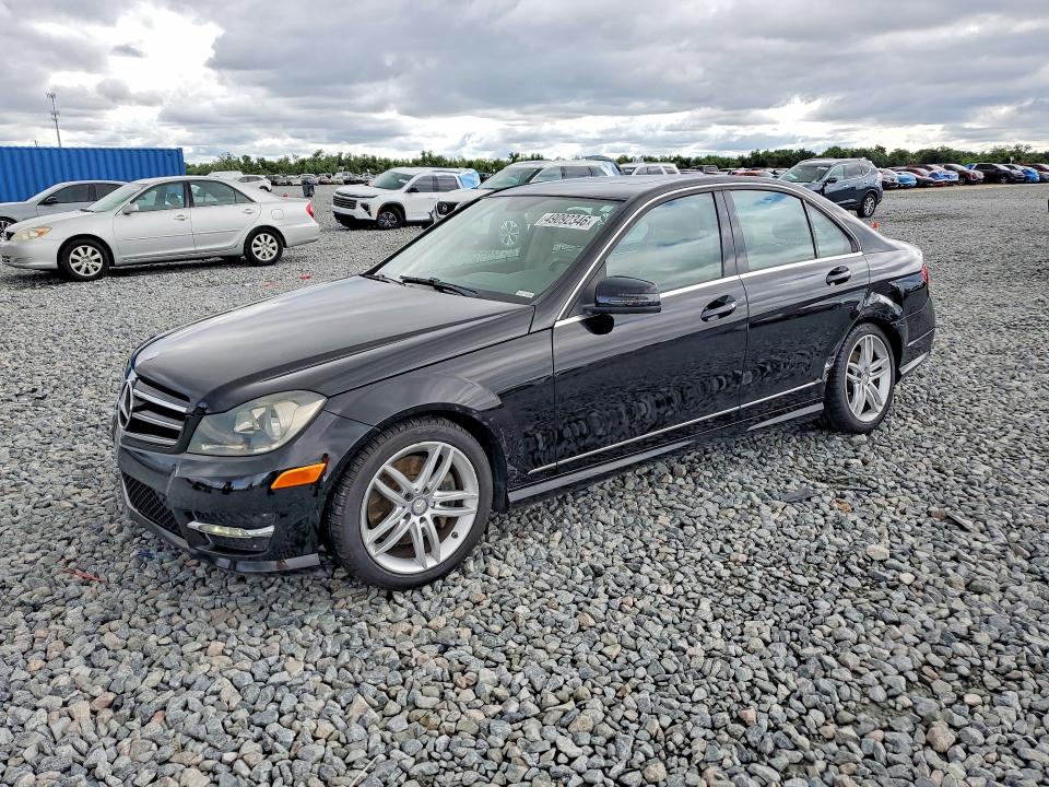 52748216 :رقم المزاد ، WDDGF8AB0EG159245 vin ، 2014 Mercedes Benz C مزاد بيع