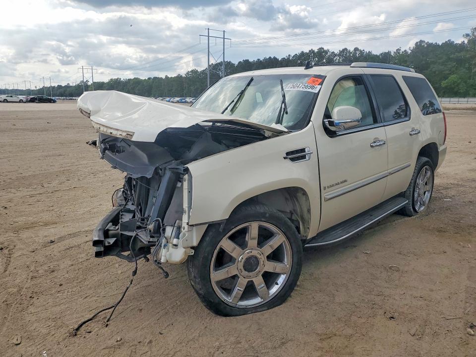 Продажа на аукционе авто 2008 Cadillac Escalade, vin: 1GYEC63878R147614, номер лота: 50475696