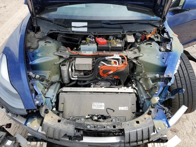 47823626 :رقم المزاد ، 5YJ3E1EC0MF926185 vin ، 2021 Tesla Model 3 مزاد بيع
