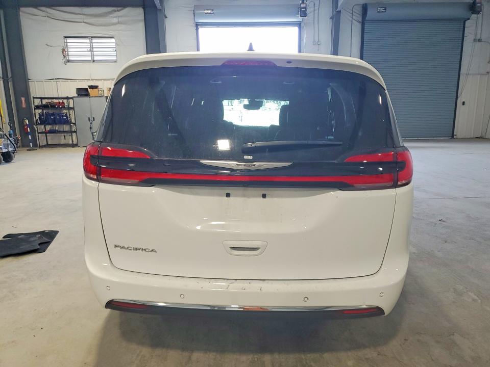 Продажа на аукционе авто 2025 Chrysler Pacifica, vin: 2C4RC1BG4SR614931, номер лота: 48157116