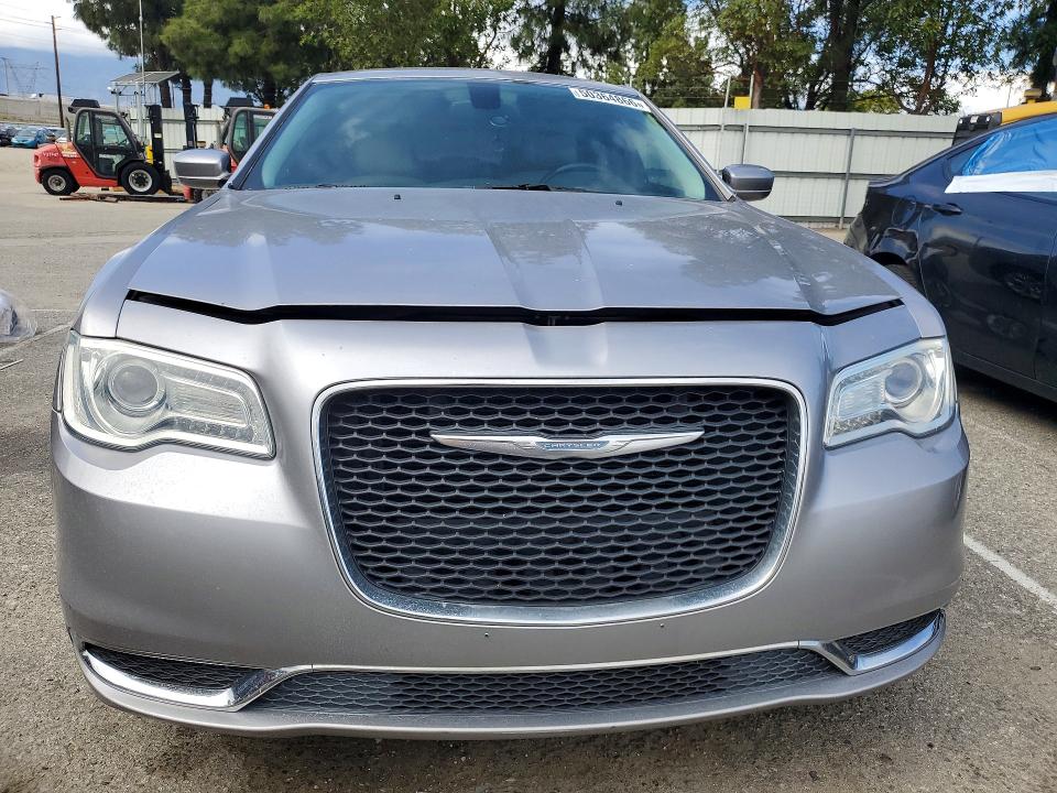 Продажа на аукционе авто 2015 Chrysler 300, vin: 2C3CCAAG5FH742831, номер лота: 50364866