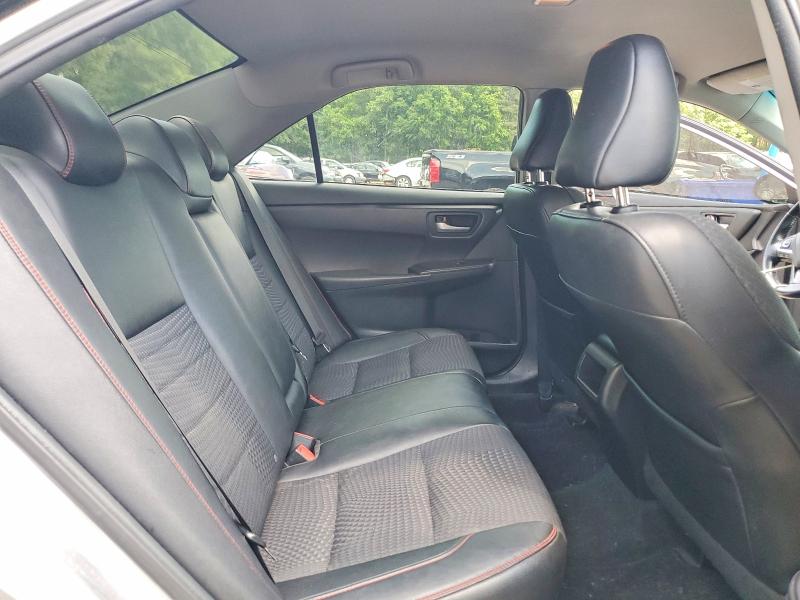 51785706 :رقم المزاد ، 4T1BF1FK5FU095917 vin ، 2015 Toyota Camry مزاد بيع