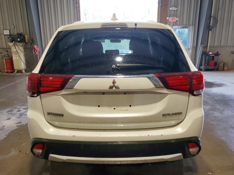 51324466 :رقم المزاد ، JA4AD2A37HZ000804 vin ، 2017 Mitsubishi Outlander مزاد بيع