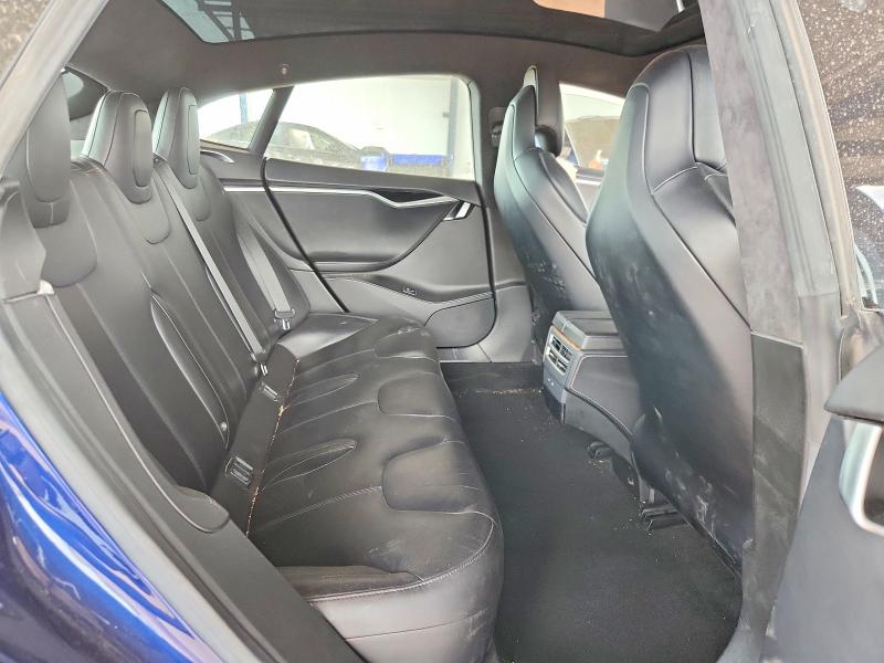 48472876 :رقم المزاد ، 5YJSA1E14HF189536 vin ، 2017 Tesla Model S مزاد بيع