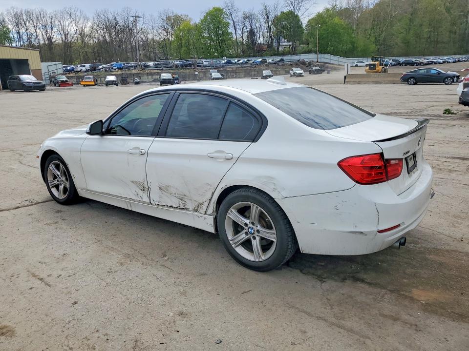 48878186 :رقم المزاد ، WBA3B5C54EF959169 vin ، 2014 Bmw 328 مزاد بيع
