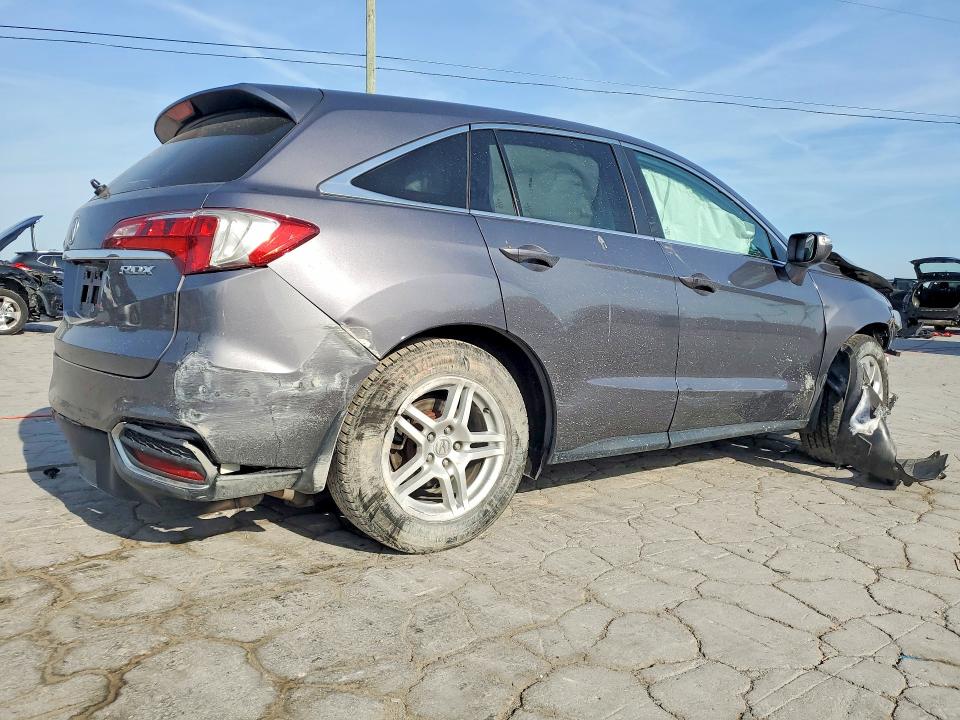 49099396 :رقم المزاد ، 5J8TB3H57JL002631 vin ، 2018 Acura Rdx مزاد بيع