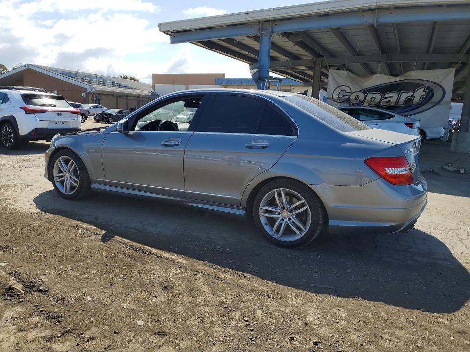 Продажа на аукционе авто 2014 Mercedes-benz C, vin: WDDGF4HBXER316220, номер лота: 51279766