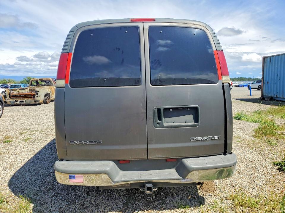 Продажа на аукционе авто 2000 Chevrolet Express G3500, vin: 1GAHG35J2Y1180517, номер лота: 49922786