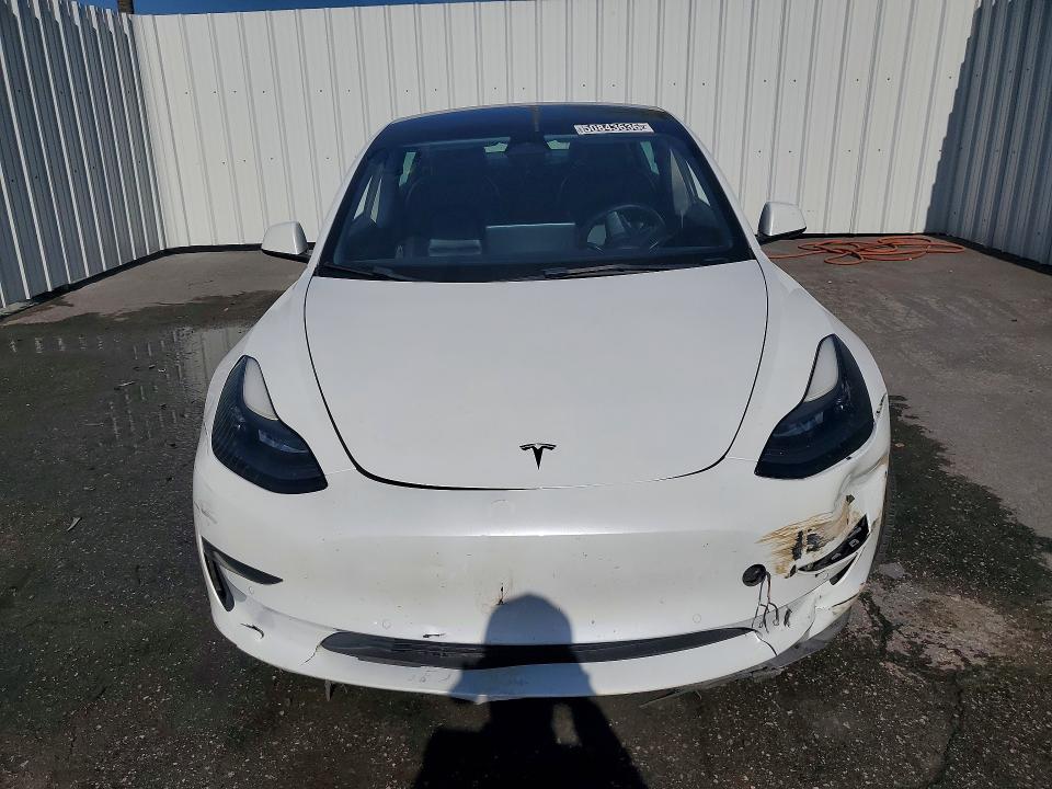 2022 Tesla Model 3 მანქანა იყიდება აუქციონზე, vin: 5YJ3E1EAXNF370872, აუქციონის ნომერი: 50843636