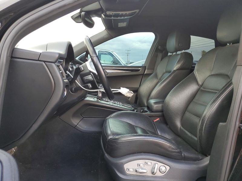 Auction sale of the 2017 Porsche Macan, vin: WP1AB2A52HLB16149, lot number: 49077016