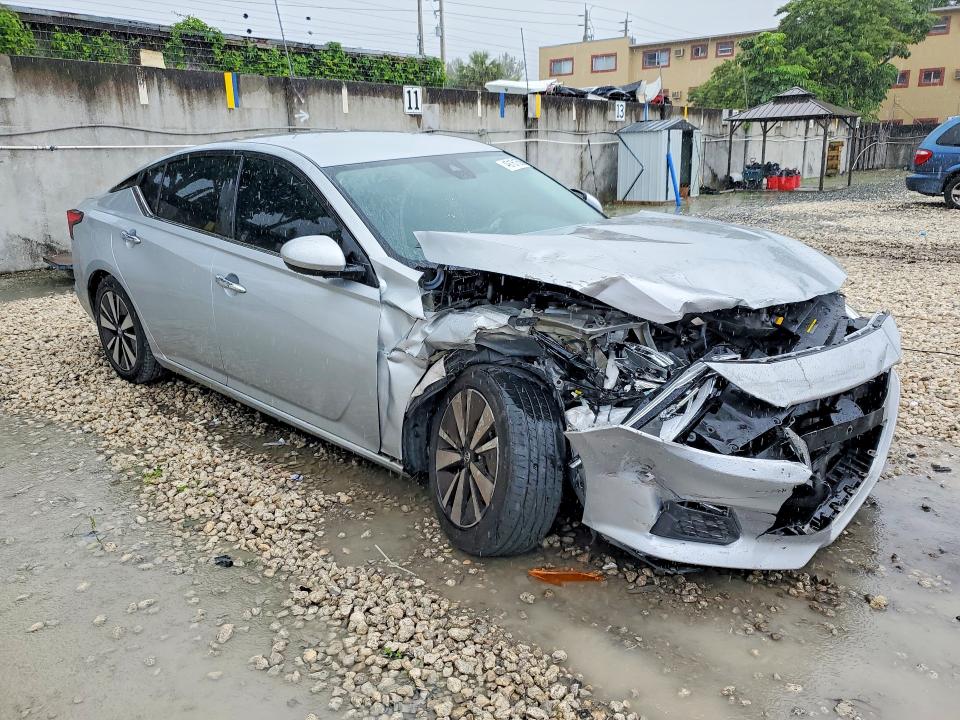 Продажа на аукционе авто 2021 Nissan Altima, vin: 1N4BL4DV5MN417125, номер лота: 49161506