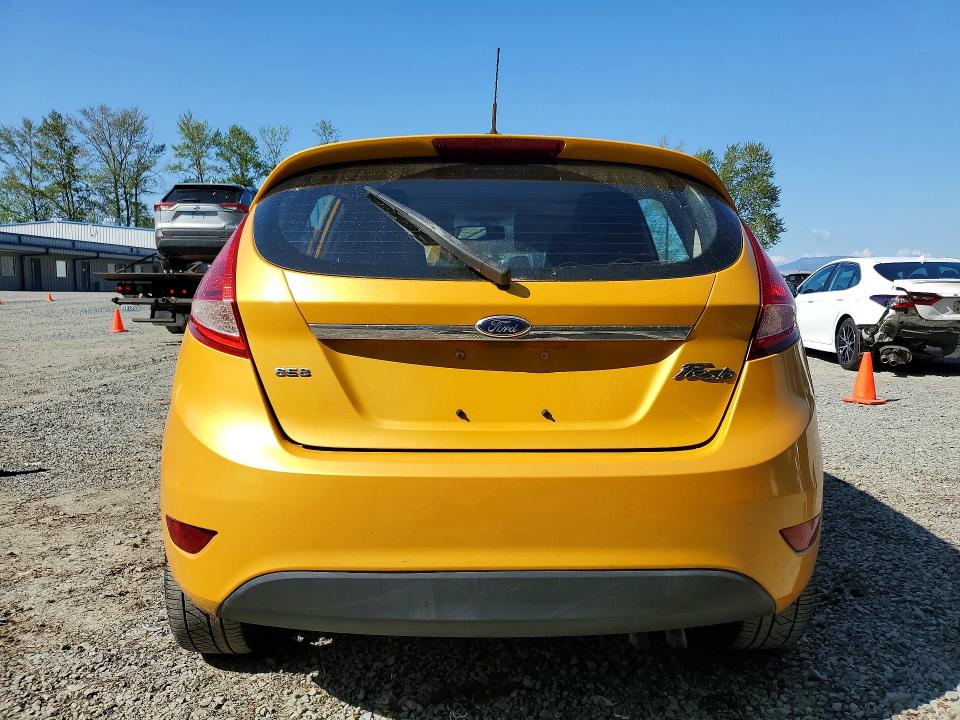 2011 Ford Fiesta მანქანა იყიდება აუქციონზე, vin: 3FADP4FJ3BM173070, აუქციონის ნომერი: 51489576