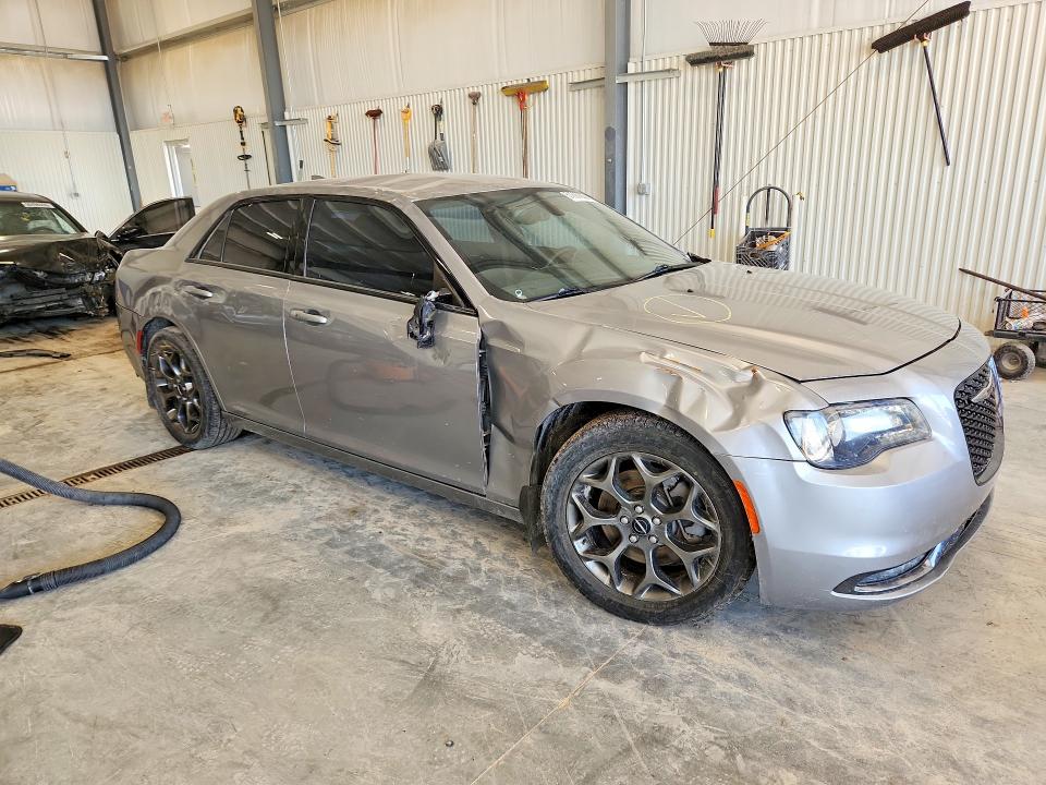 Продаж на аукціоні авто 2016 Chrysler 300, vin: 2C3CCAGG6GH183007, номер лоту: 51297856