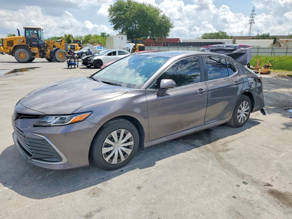 51339586 :رقم المزاد ، 4T1H31AK8RU077281 vin ، 2024 Toyota Camry مزاد بيع
