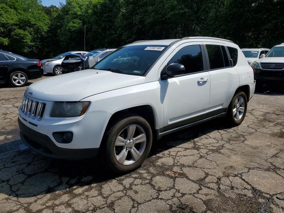 51550166 :رقم المزاد ، 1C4NJDBB4GD670937 vin ، 2016 Jeep Compass مزاد بيع