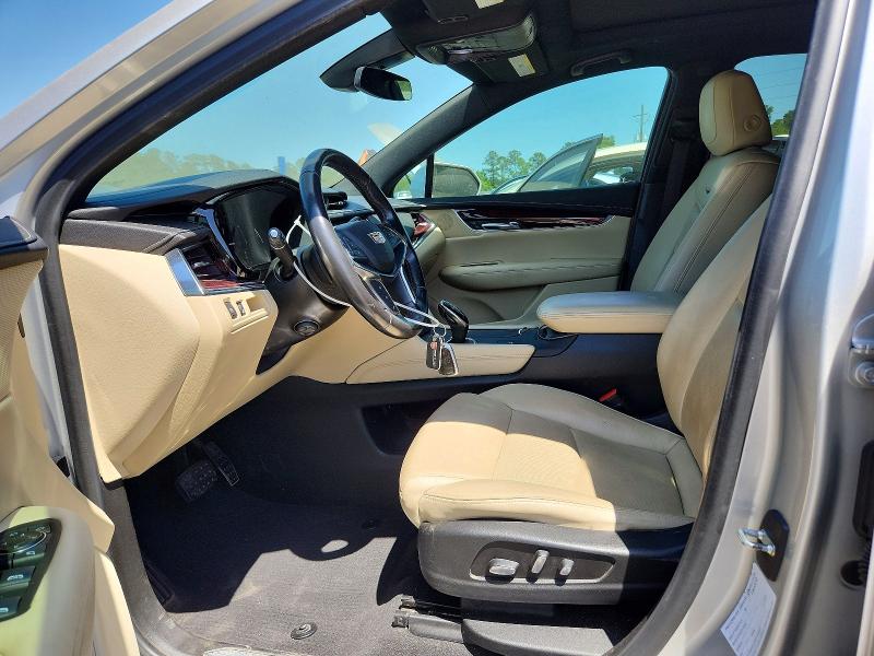 50054586 :رقم المزاد ، 1GYKNCRS6KZ300649 vin ، 2019 Cadillac Xt5 مزاد بيع