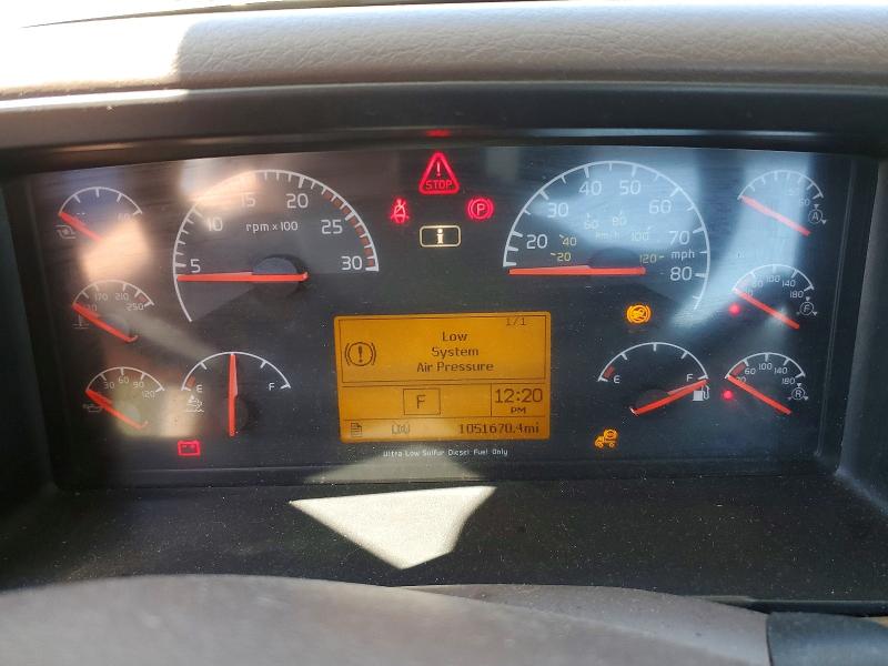 2017 Volvo Vn მანქანა იყიდება აუქციონზე, vin: 4V4N39TG0HN977426, აუქციონის ნომერი: 50602356