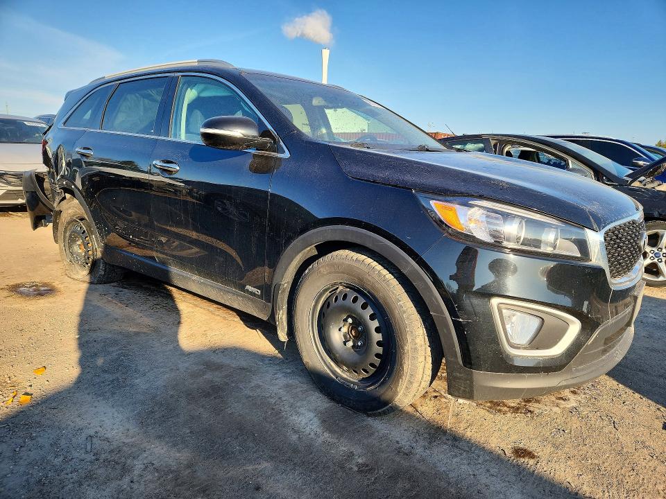 49070816 :رقم المزاد ، 5XYPGDA14JG351093 vin ، 2018 Kia Sorento مزاد بيع