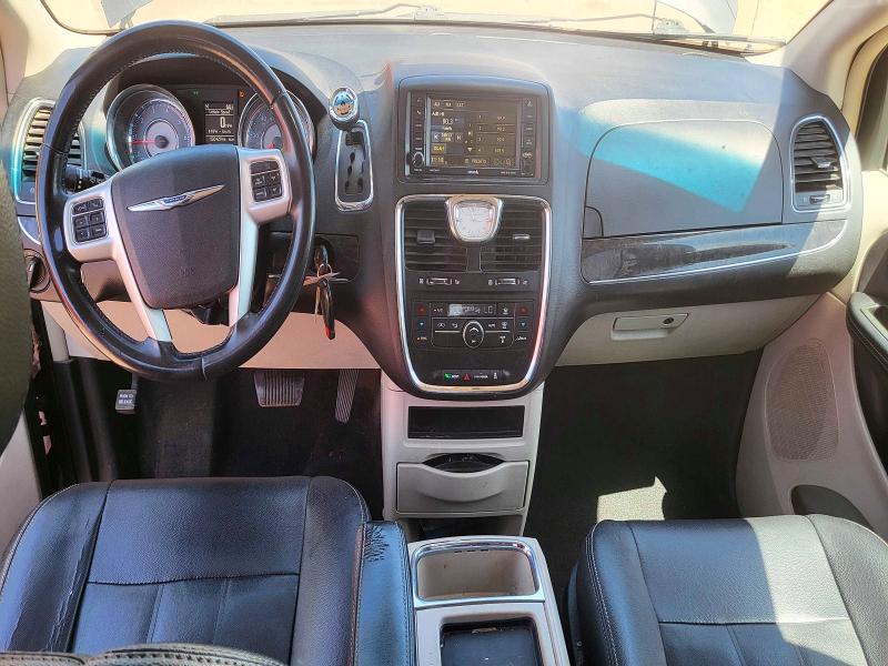 Продажа на аукционе авто 2015 Chrysler Town & Country, vin: 2C4RC1BG9FR716246, номер лота: 51908426