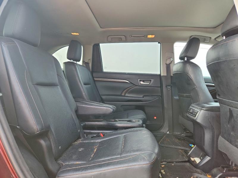 Продажа на аукционе авто 2015 Toyota Highlander, vin: 5TDDKRFH8FS084474, номер лота: 51118266