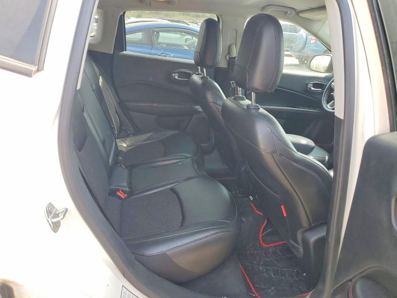 2020 Jeep Compass მანქანა იყიდება აუქციონზე, vin: 3C4NJDDB6LT214374, აუქციონის ნომერი: 50176976