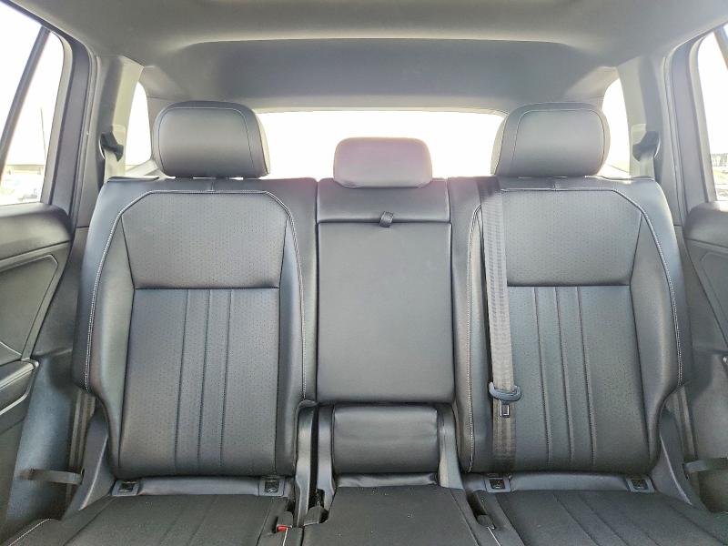 49475766 :رقم المزاد ، 3VVCB7AX0NM052116 vin ، 2022 Volkswagen Tiguan مزاد بيع