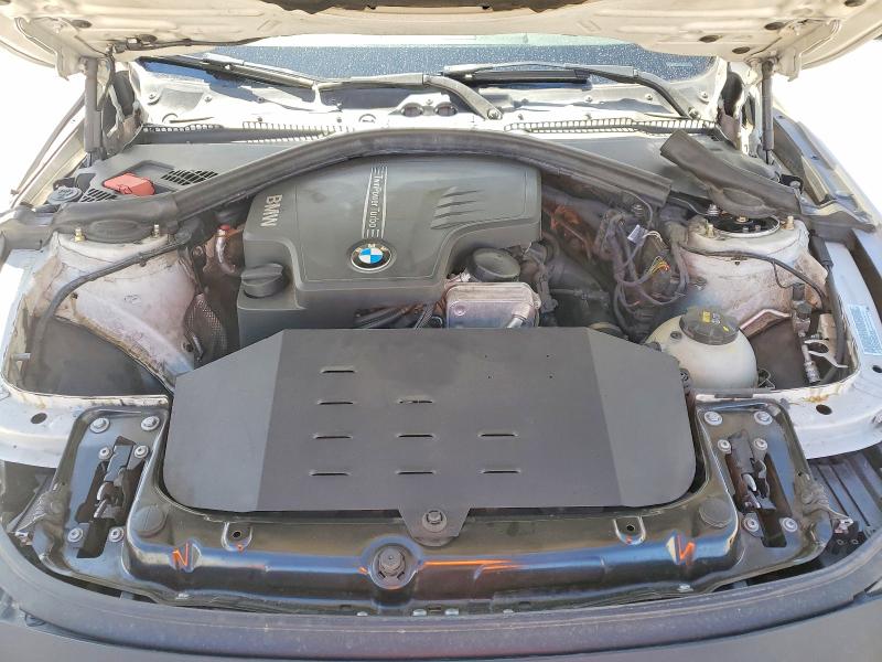 49030116 :رقم المزاد ، WBA3A5C51DF350915 vin ، 2013 Bmw 328 مزاد بيع