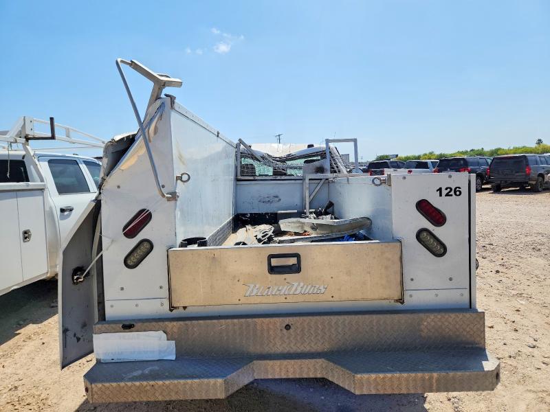 52385636 :رقم المزاد ، 1FDBF3E6XMEC33815 vin ، 2021 Ford F350 مزاد بيع