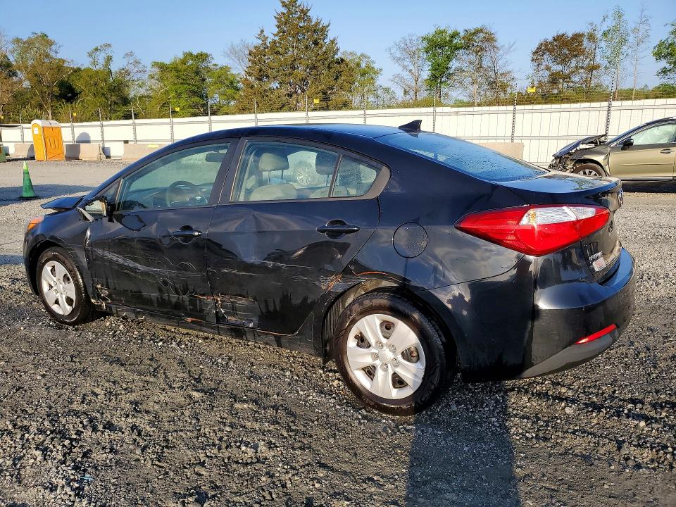 48474076 :رقم المزاد ، KNAFK4A66F5316526 vin ، 2015 Kia Forte مزاد بيع