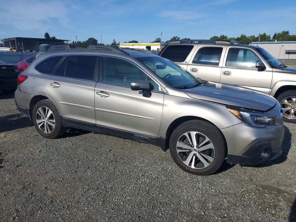 Продаж на аукціоні авто 2018 Subaru Outback, vin: 4S4BSANC6J3348957, номер лоту: 49856346